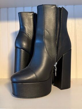 Black Patent Strappy Platform Stiletto Sandals - Size 7